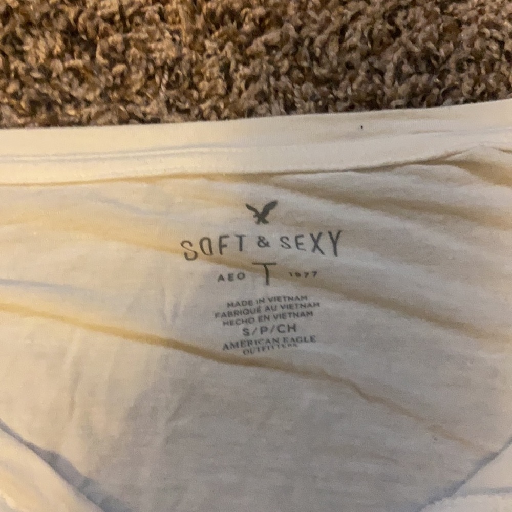American eagle size small - Picture 2 of 2